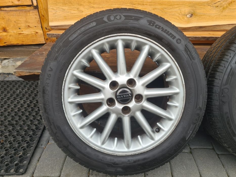 Felgi aluminiowe volvo 16