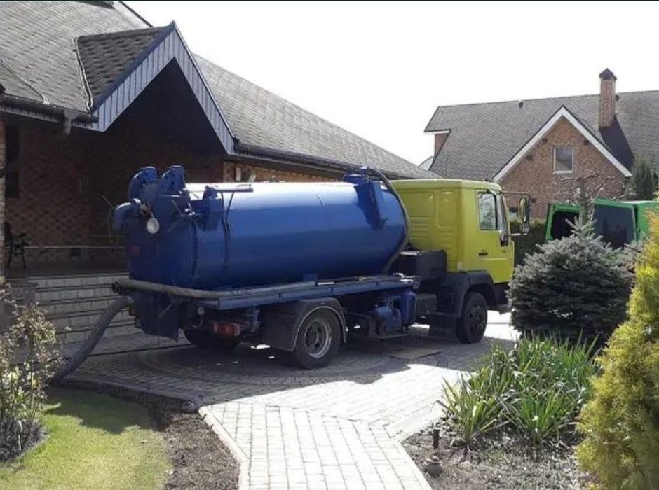 Викачка зливних ям