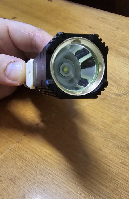 Ліхтар тактичний usb