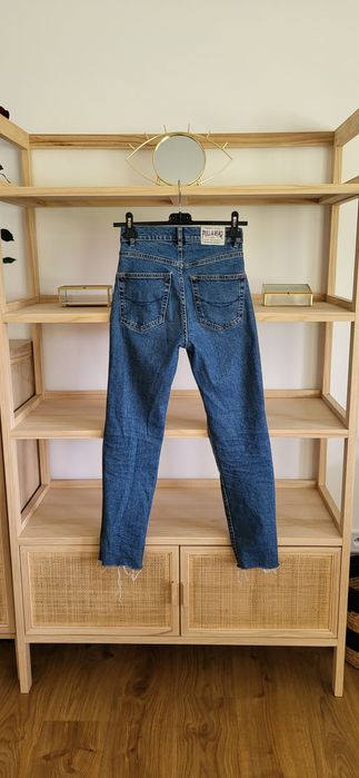 Jeansy z wysokim stanem Pull&Bear