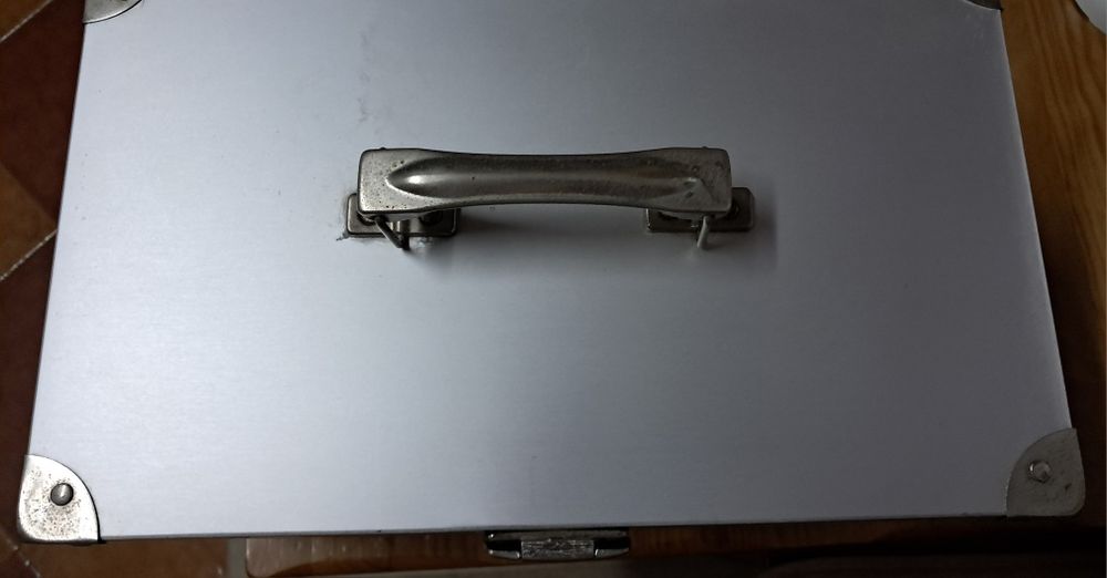 Mala anti-fogo em alumínio organizer