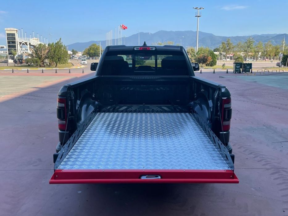 Szuflada platforma wysuwana na pakę Dodge RAM 1500 - długa paka 6,5ft