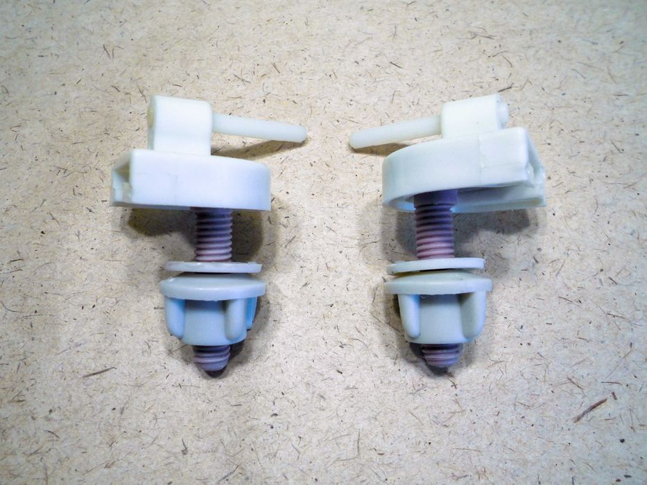 Крепление для крышки унитаза