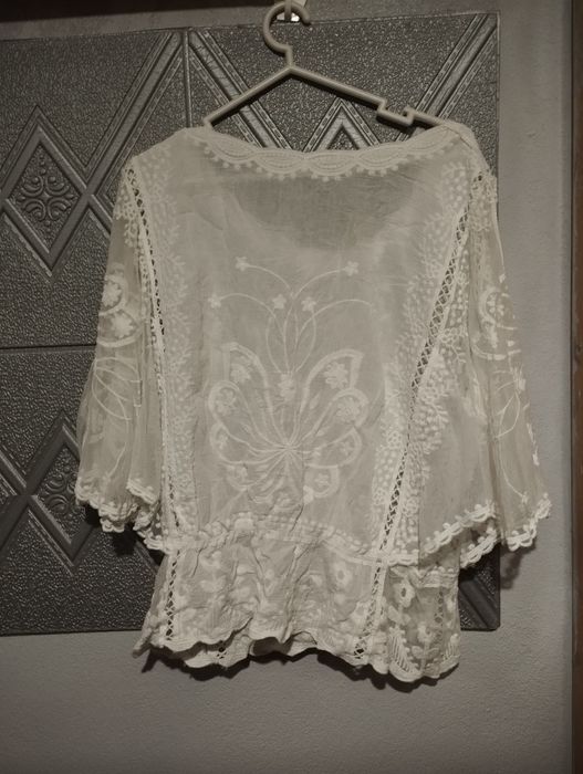 Blusa branca para mulher