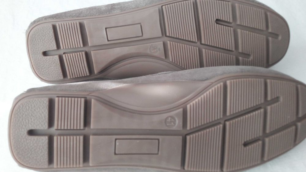 Продам мокасіни.