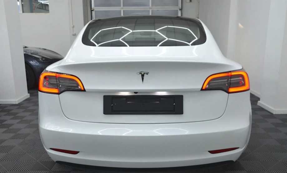 Tesla Model 3 2023 RWD