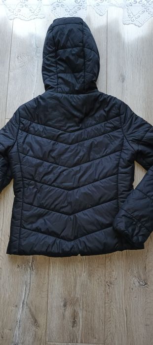 Kurtka damska M Bershka czarna zimowa młodzieżowa