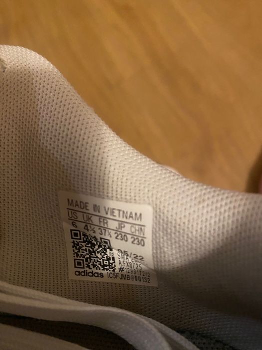 Buty damskie sportowe Adidas, rozmiar 37 1/3