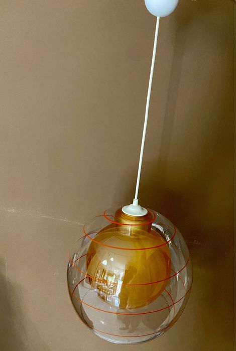 Candeeiro de tecto como novo