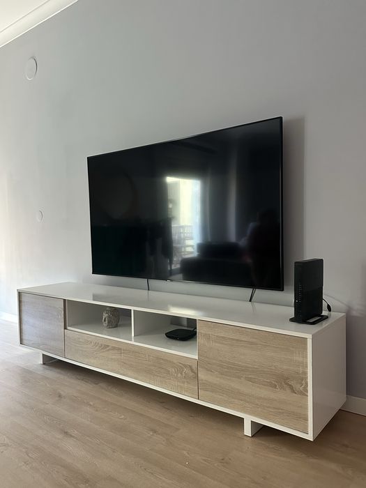 Móvel para televisão