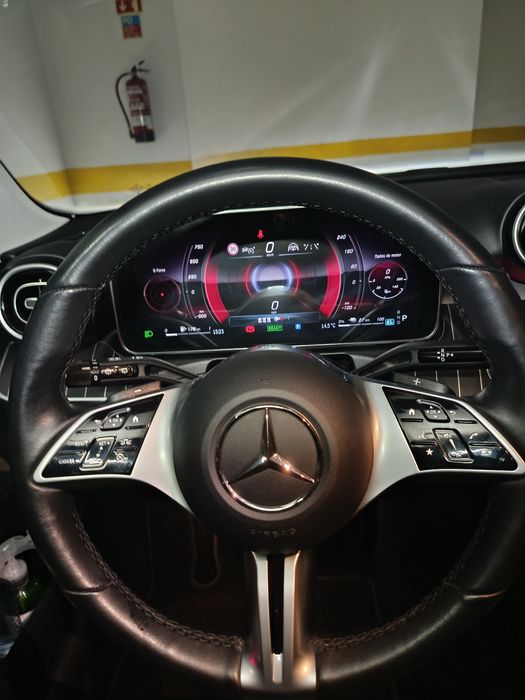 Mercedes c300de 11/2023 com apenas 50mil km