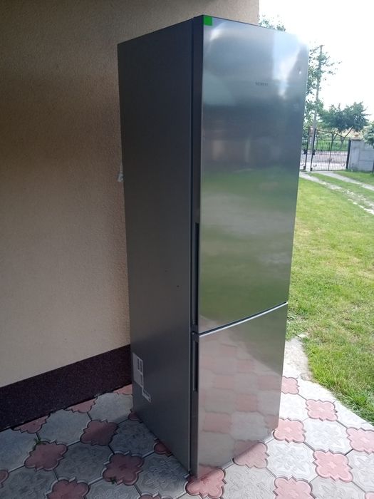 Siemens холодильник 2 м висоти в нержавійці