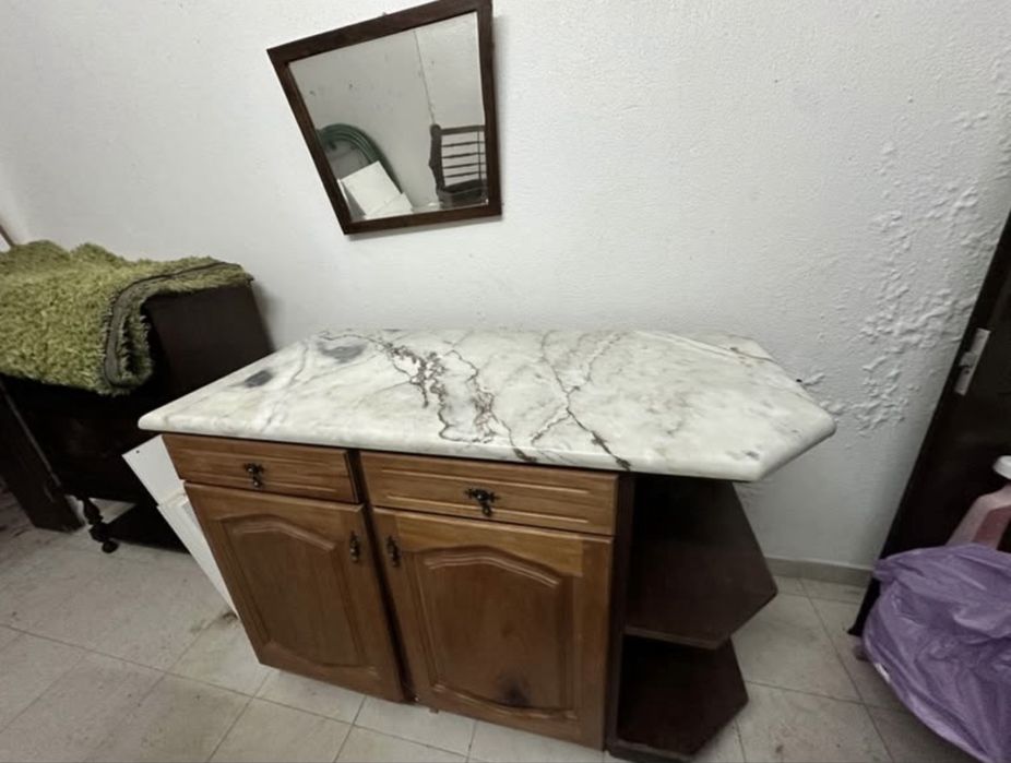 Cômoda Estante - Retirar no Bombarra