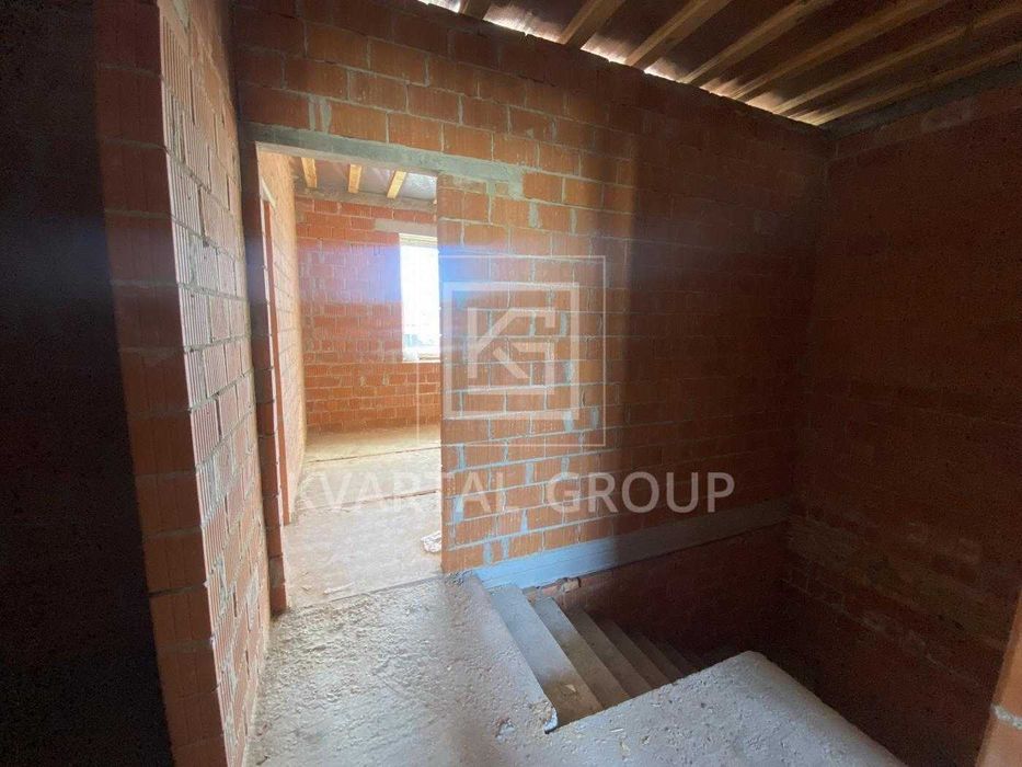 Продаж таунхаусу з цегли