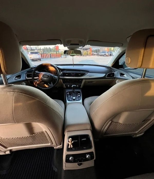 Продам Audi А6 2012