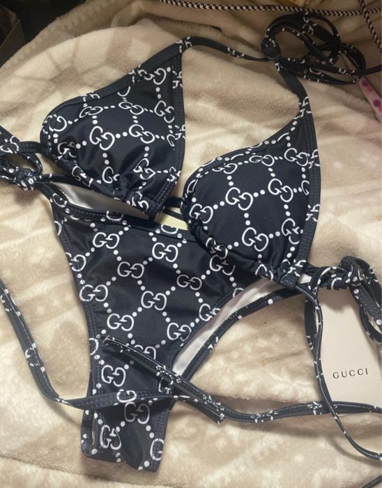 Nowy dwuczesciowy stroj Gucci