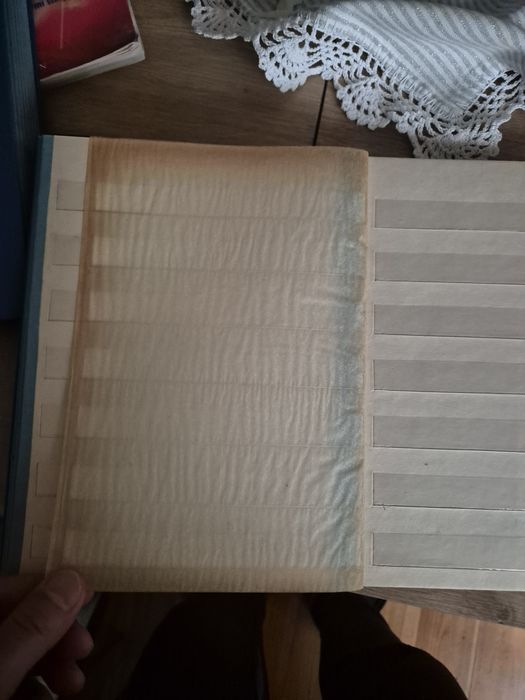 stary klaser na znaczki