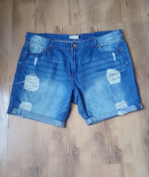 Szorty jeansowe r. 44/46