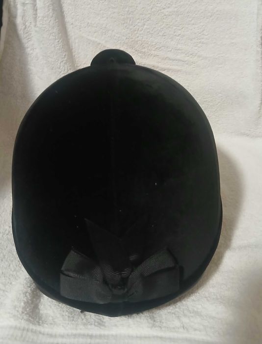 Toque equitação "Charles Owen" modelo Wellington, tamanho 58.