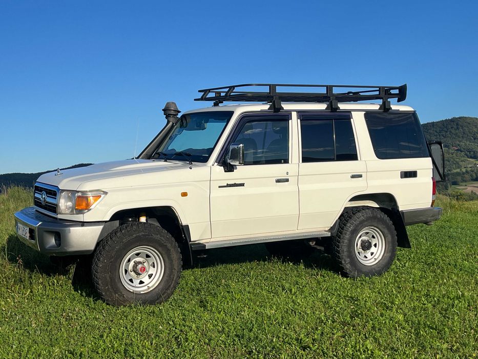 Land Cruiser 76 HZJ76