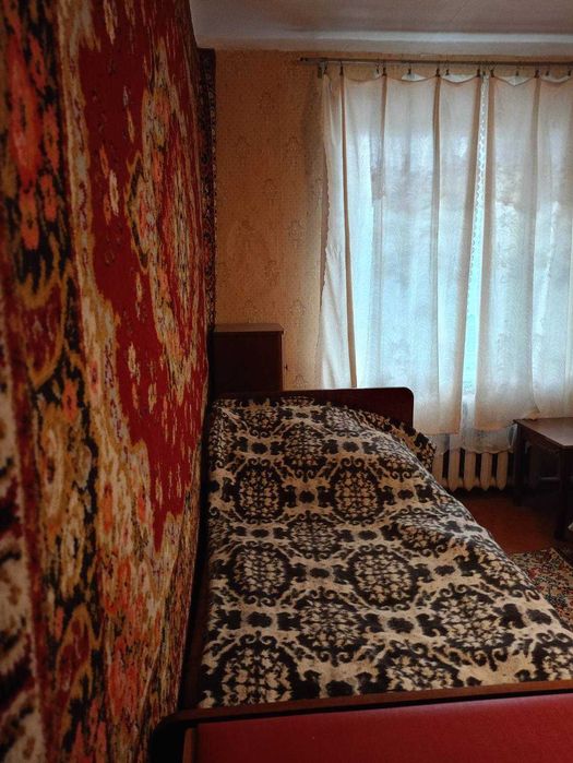 Продам трикімнатну квартиру