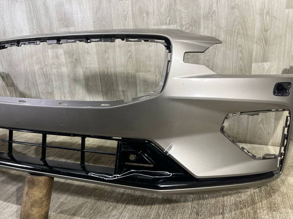 Бампер передний Volvo V60 2 S60 3 R-Design R Desing ( 2018 2019 2020 2021 2022 2023 2024 г. )