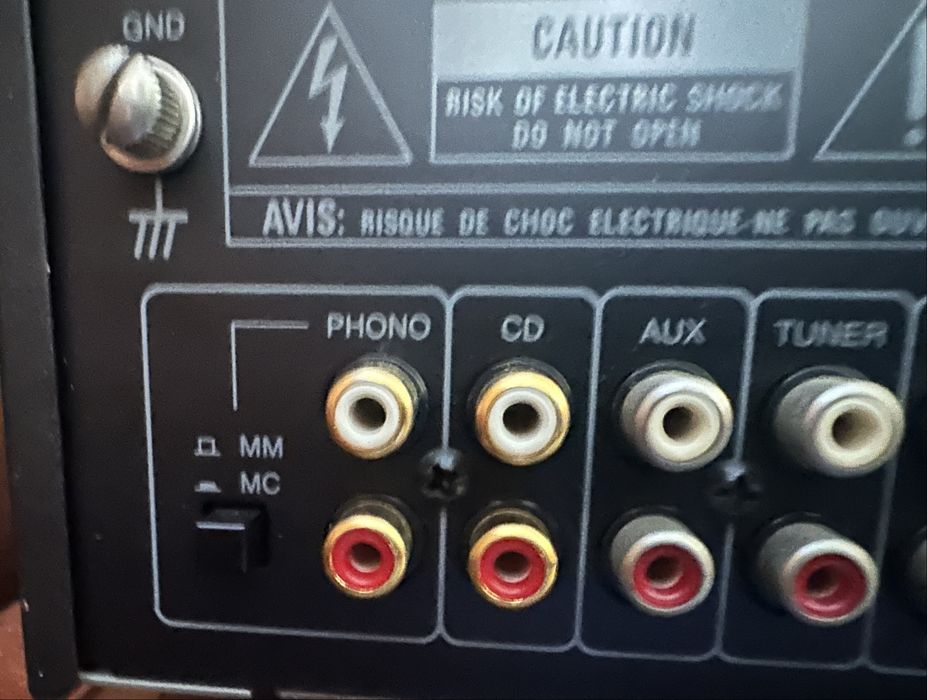 Acoustic Research A-05 Integrated Amplifier