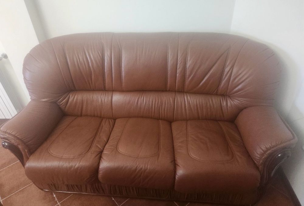 Sofá 3 lugares cabedal + poltrona