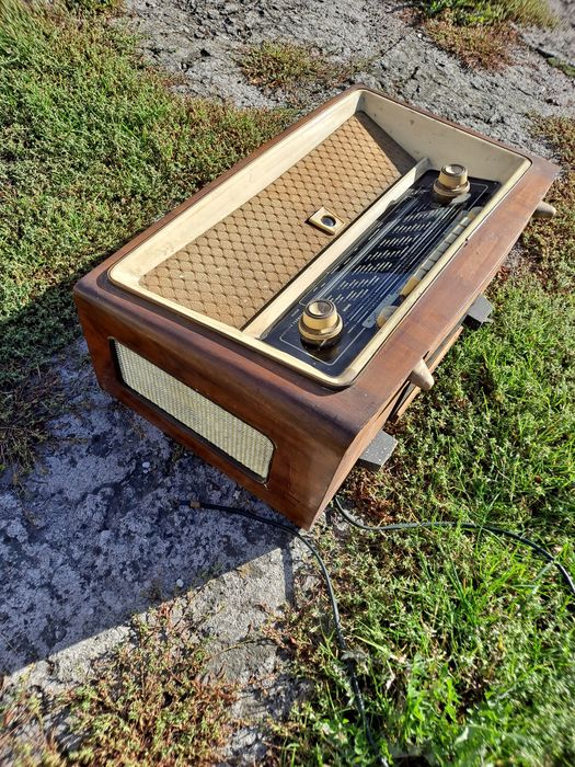 Radio BOLERO 3281
