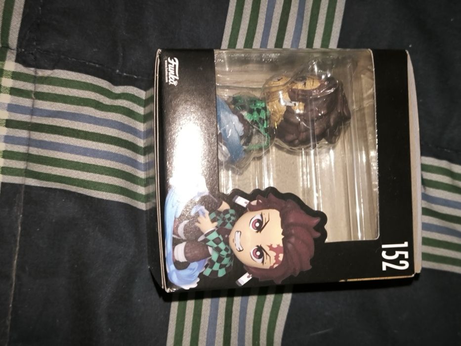 Figura demon slayer kimetsu no yaiba - tanjiro kamado Novo na caixa mini funko