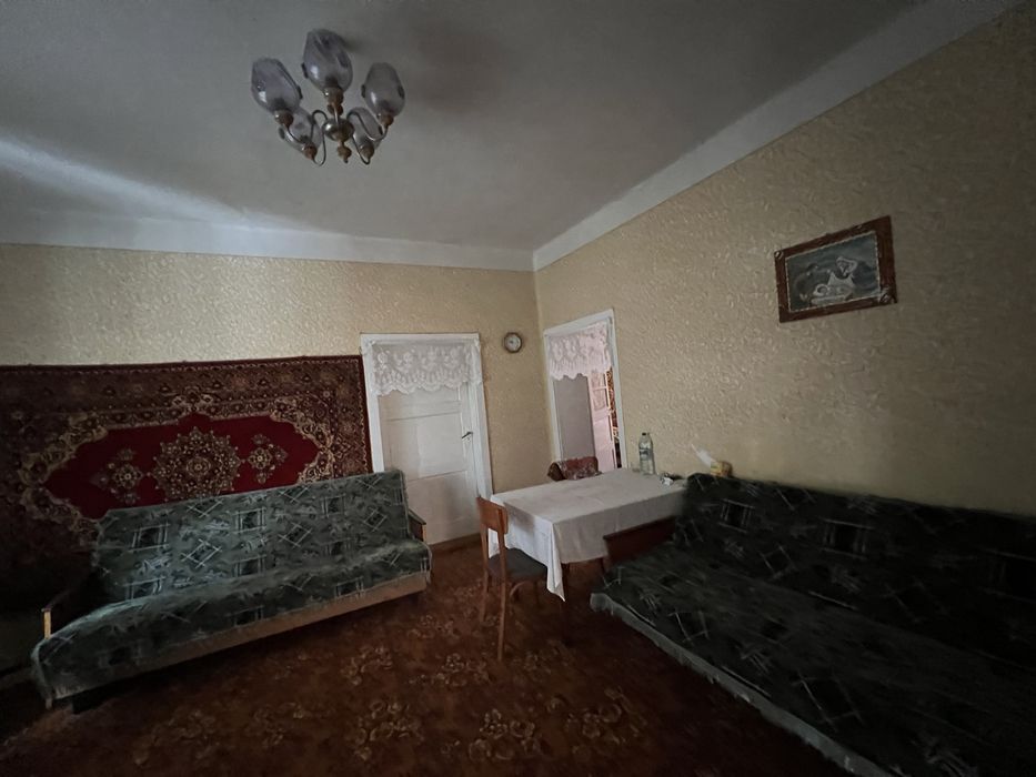 Продаж будинку в Лавках