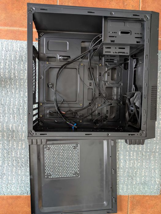 Caixa PC NOX Virtus (Mini ITX Tower - Preto)