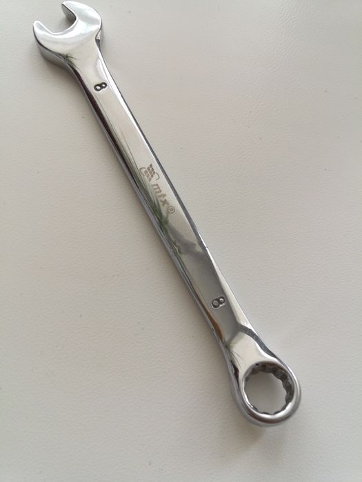 Ключ на 8 мм. Комбинированный. Ш р-н