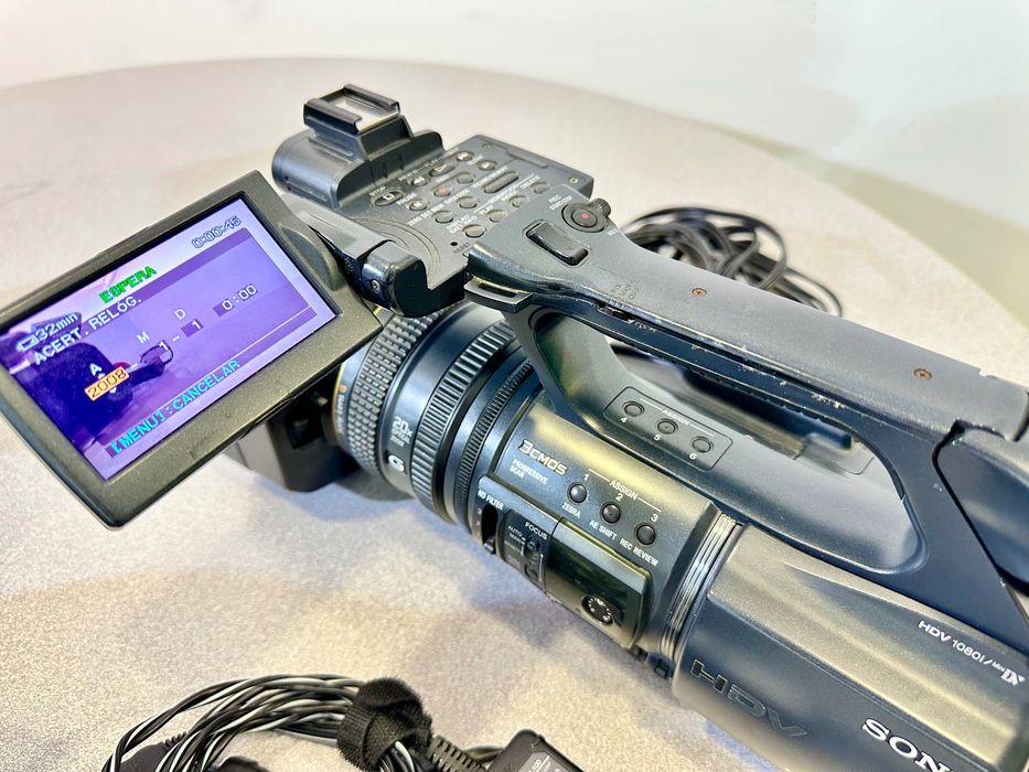 Vendo cameras Sony HDR FX1000 c/ malas