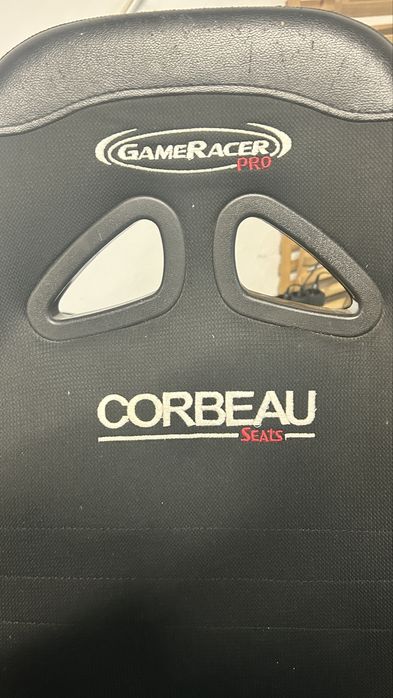 Cockpit playseat Corbeau Seats