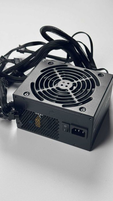 Блок живлення Corsair CX750 750W (CP-9020279-EU)