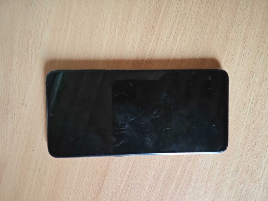 Xiaomi mi9 Ми9 на запчасти, проблема с материнской платой, не рабочее