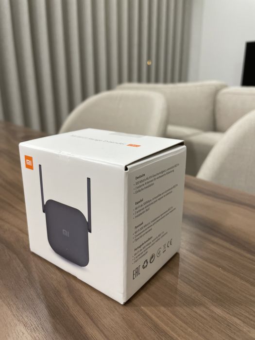 Mi Wi-Fi Range Extender Pro64284472021250120