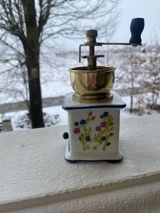 Вінтажна перцемолка