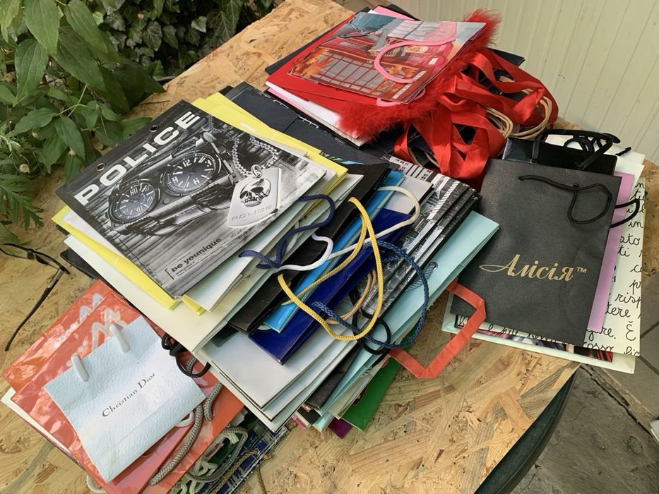 Брендові  пакети