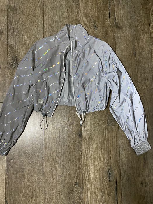 Светоотражающая курточка Bershka