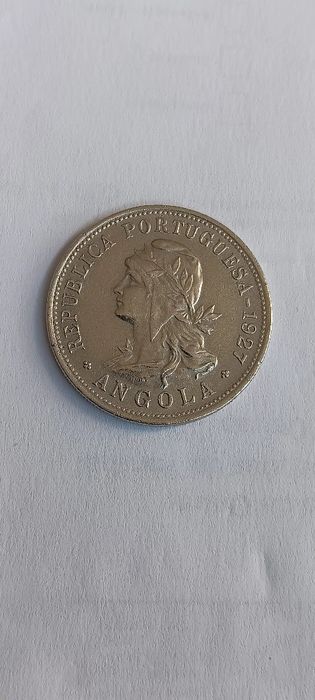 Moeda de 50 centavos 1927 de Angola.