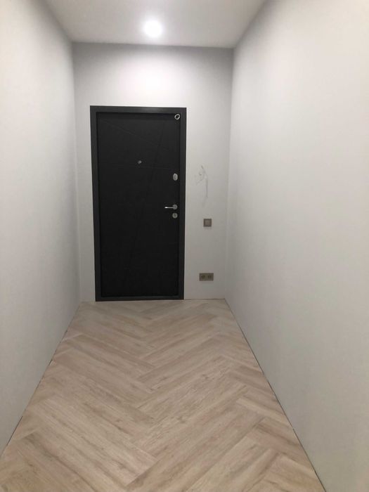 Продам 3-х кімнатну квартиру в ЖК Барський