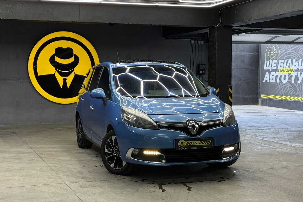 Renault Megane Scenic 2012