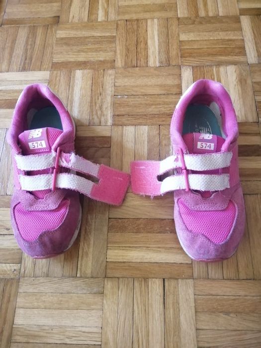 Adidasy New Balance, długość wkładki 22cm.