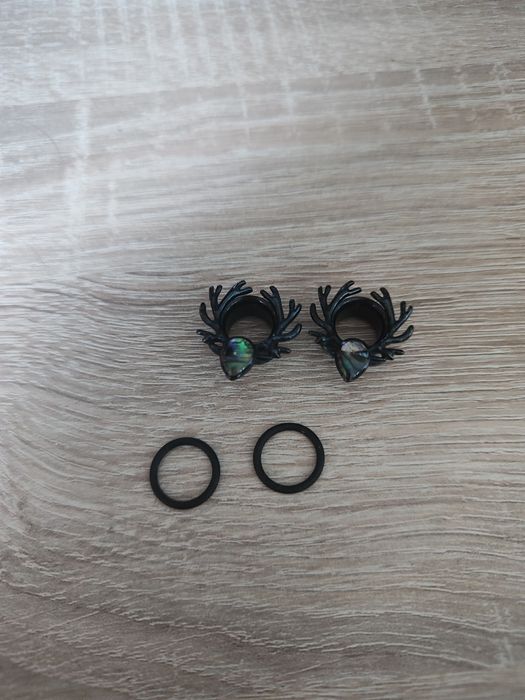 Czarne tunele z labradorytem 12mm