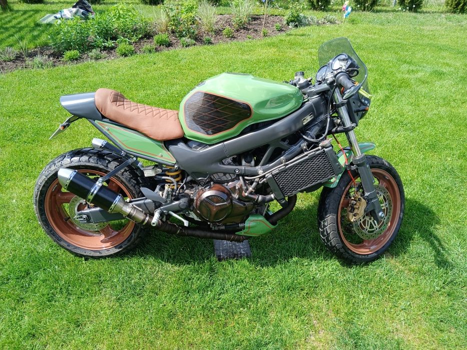 Honda VTR 1000 Custom