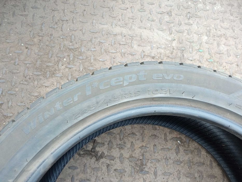 Opona Hankook Winter Icept Evo 245/45 R19 Zimowe Zima 2013r