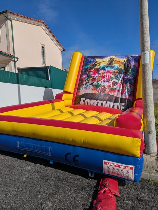 Aluguer de insuflável