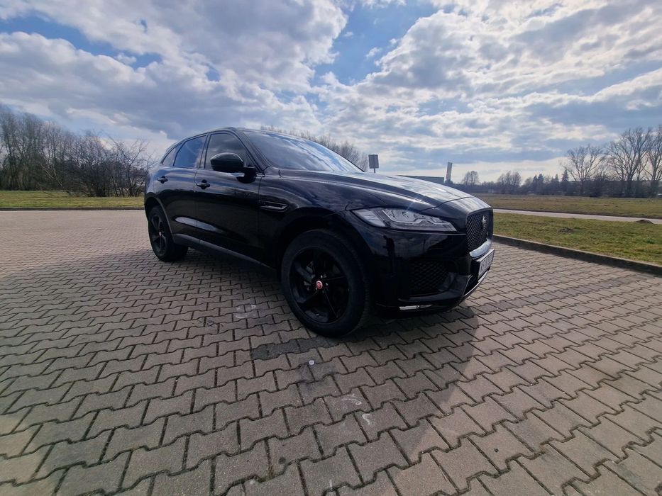 Jaguar F-Pace